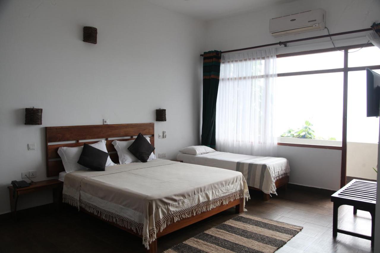 Bay Vista Hotel Arugam Bay Bagian luar foto