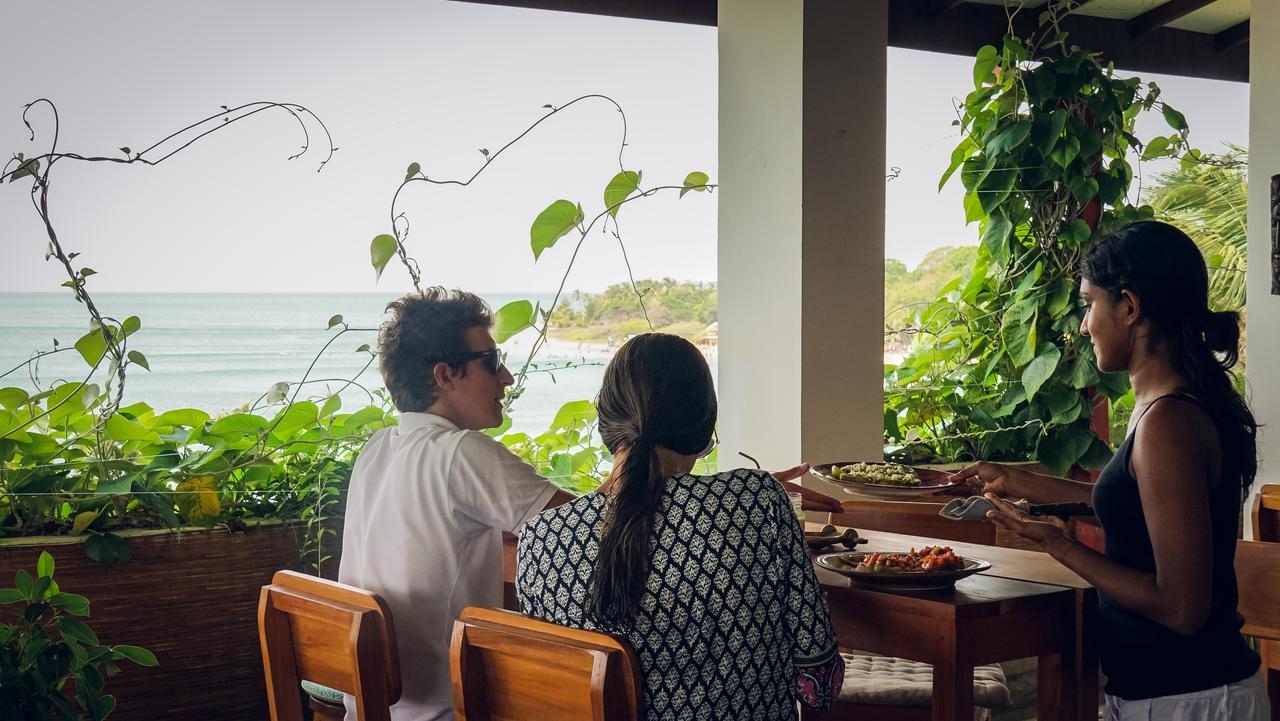 Bay Vista Hotel Arugam Bay Bagian luar foto